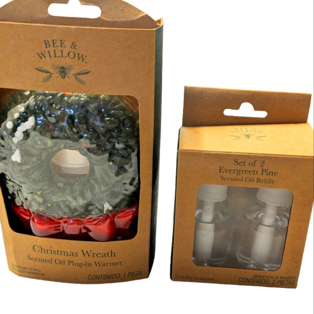 - Bee & Willow Ceramic scent warmer and 2 scent refills. NIB